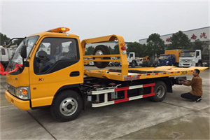 含山哪里有拖车服务