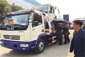 含山汽车道路救援拖车价格